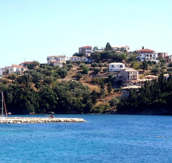 Delphin Rooms Sivota